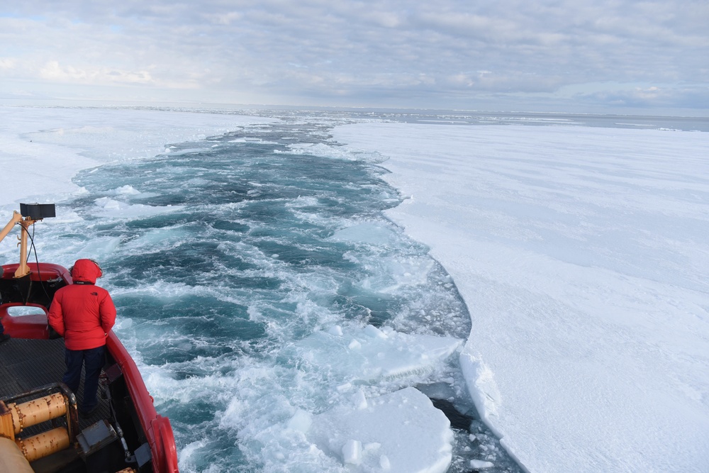 US Coast Guard Cutter Polar Star assists Operation Deep Freeze 2016