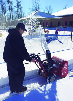 Lee community responds to Jonas