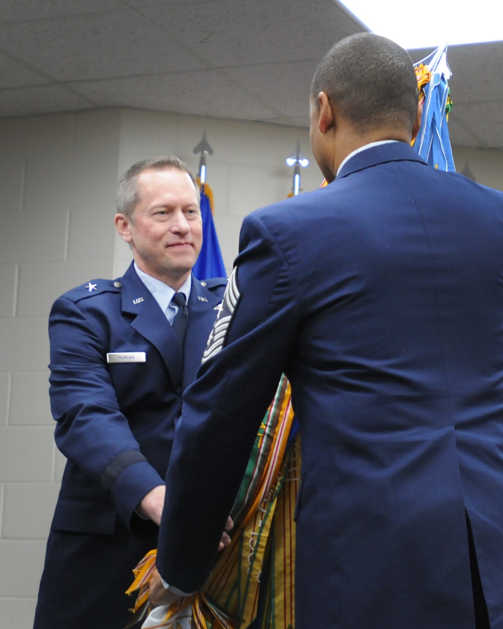 Texas ANG welcomes new commander, salutes outgoing commander