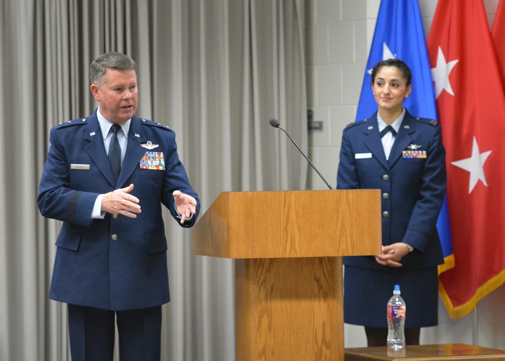 Texas ANG welcomes new commander, salutes outgoing commander