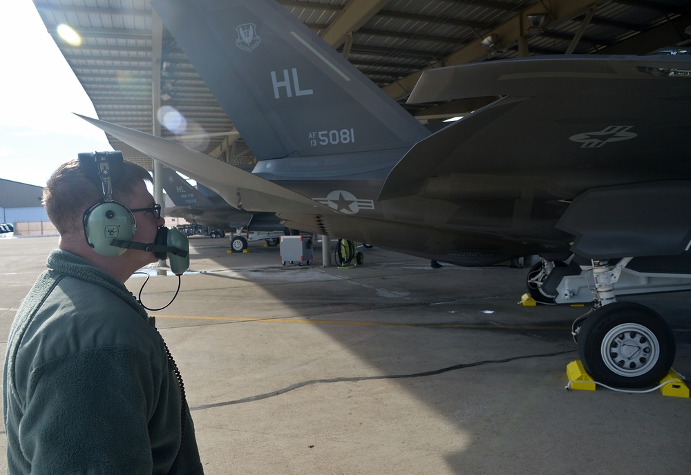 6th 388 FW F-35A Lightning II arrival