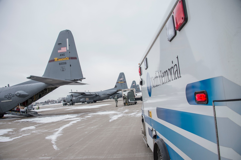 Minnesota Airmen help Wounded Warrior