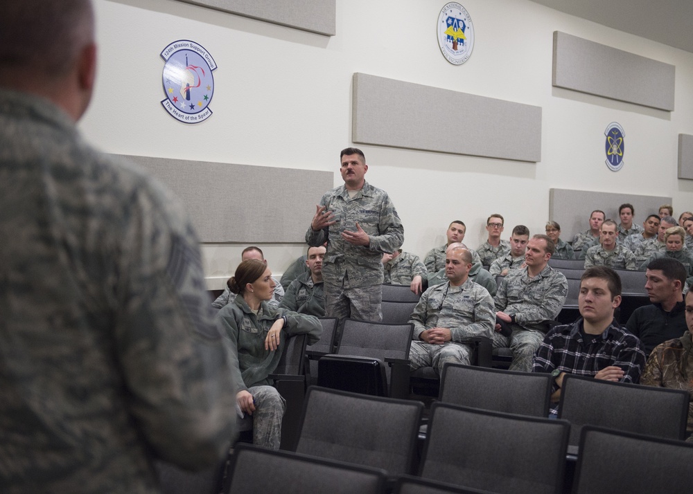 DVIDS - Images - ANG Command Chief Hotaling visits Boise [Image 15 of 15]