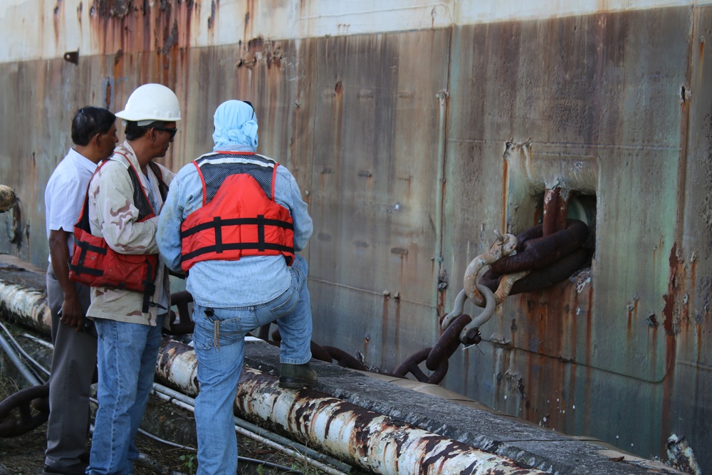 Dry Dock ‘Richland’ removed from Naval Base Guam after 48 years