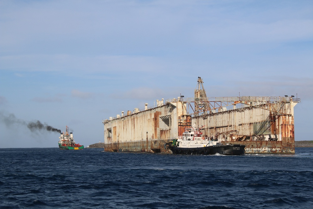 Dry Dock ‘Richland’ removed from Naval Base Guam after 48 years