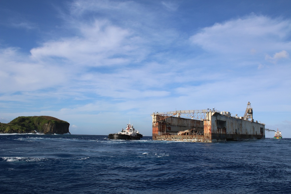 Dry Dock ‘Richland’ removed from Naval Base Guam after 48 years