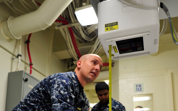 Ford's dental department gets first X-ray machines