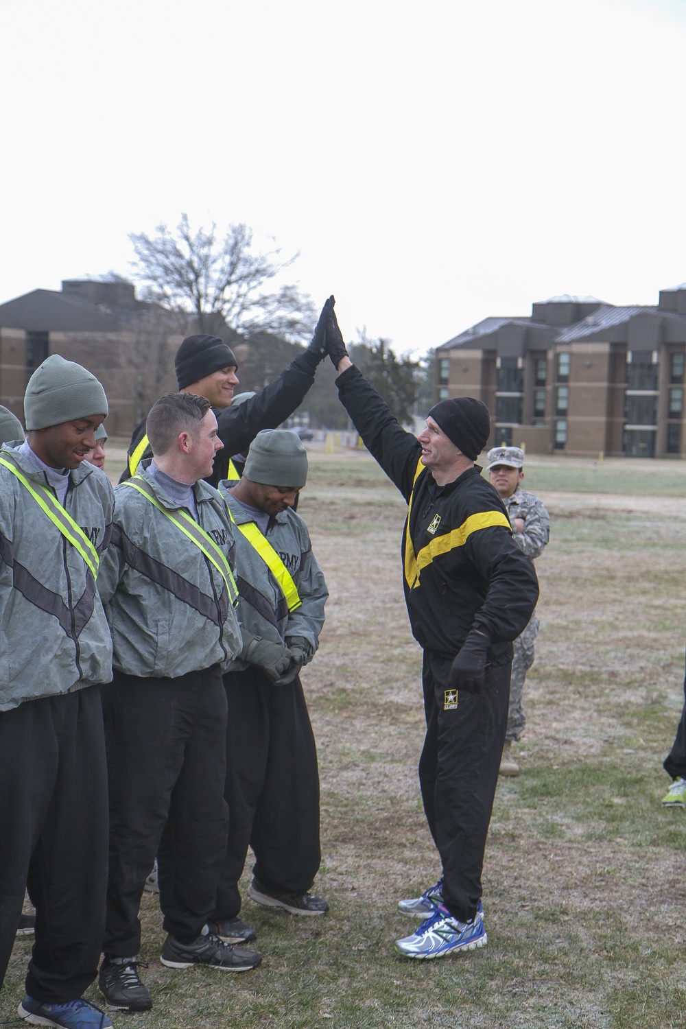 SMA visits Fort Campbell