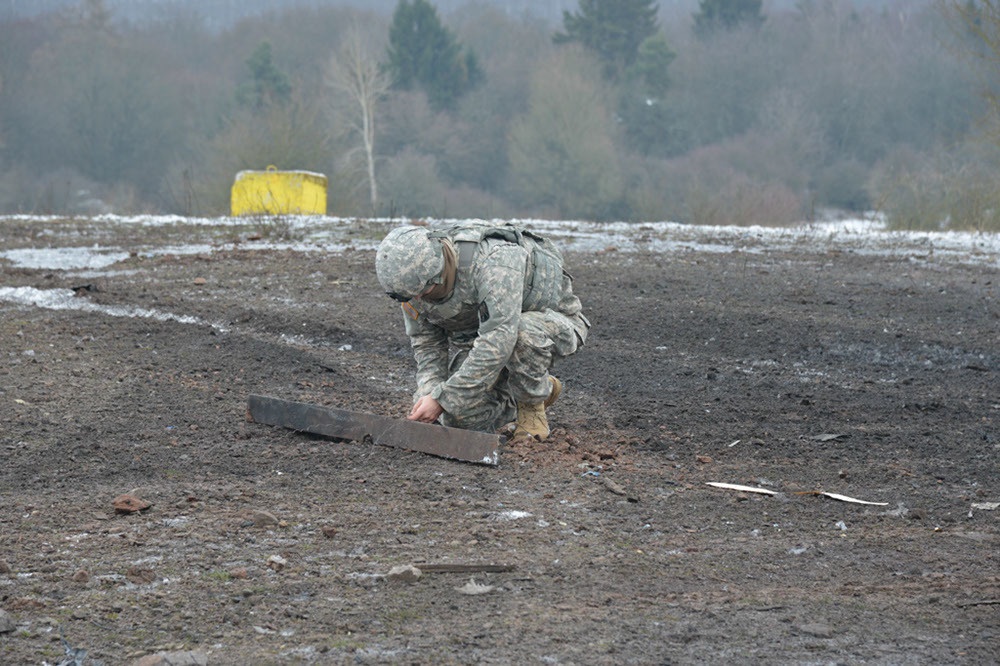 EOD training on Demolition Area 'F'