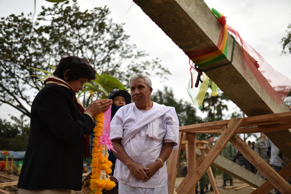 Cobra Gold 2016 Pillar Dedication Ceremony: Wuat Ban Mak School