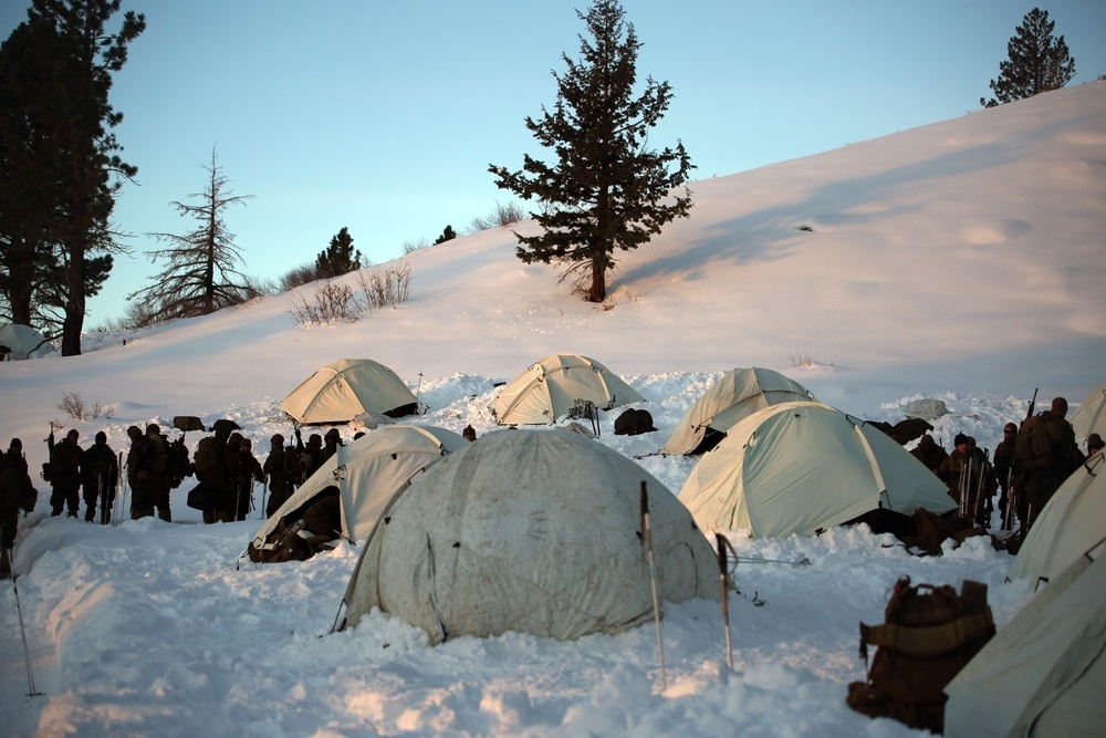 II MEF Marines test the human factor in preparation for Cold Response 16