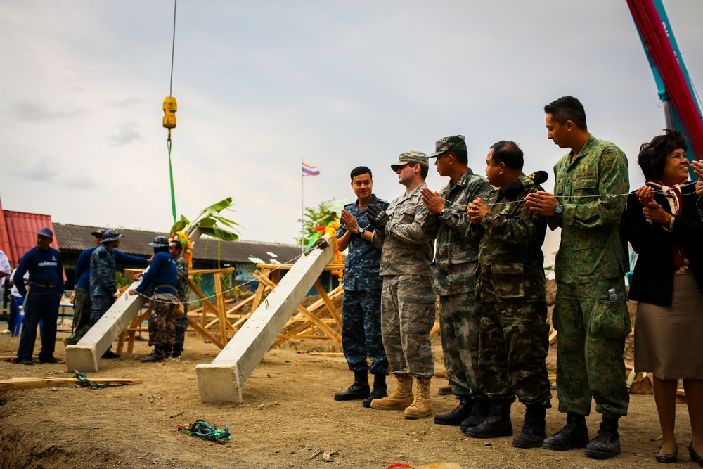 Cobra Gold 2016 Pillar Dedication Ceremony: Wuat Ban Mak School