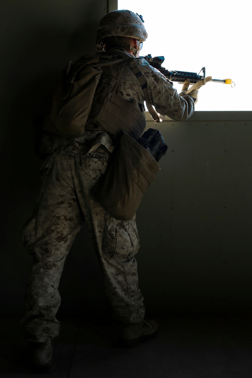 3/3 conducts urban terrain assaults