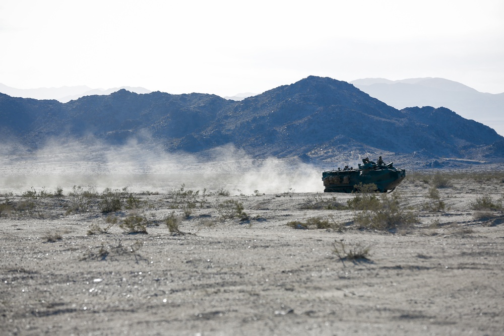 1st MARDIV Commanding General and Sergeant Major visit ITX 2-16