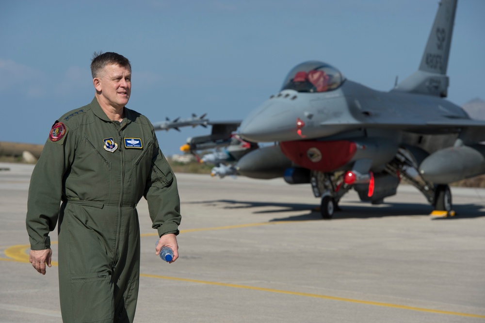 USAFE commander highlights Greek-US training