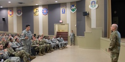 AG visits JBLM Soldiers