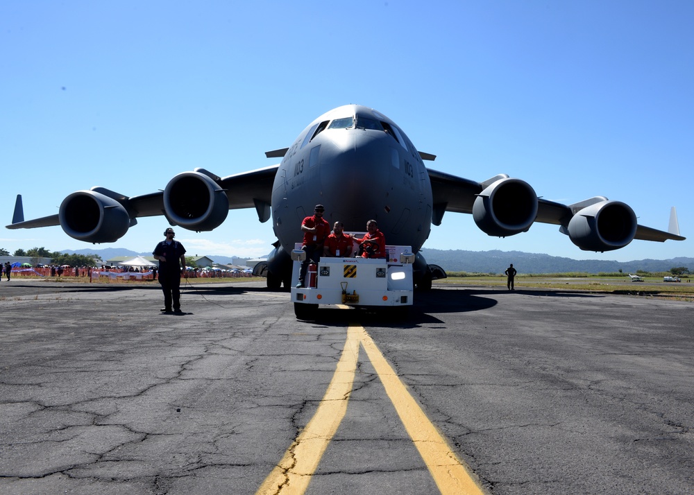 Altus Air Force Base participates in 2016 Ilopango Airshow