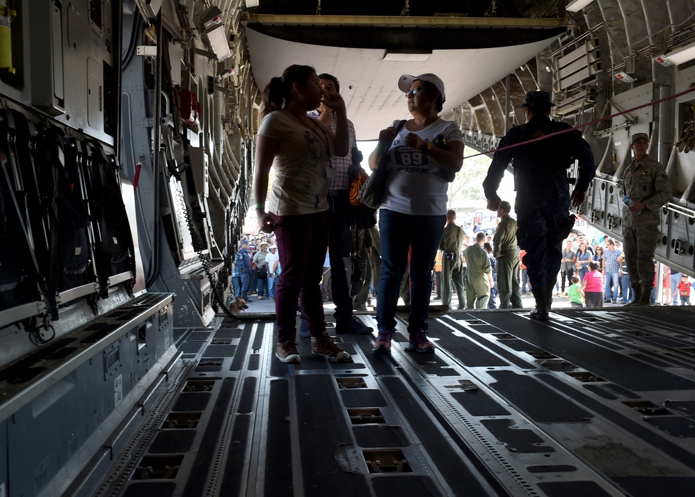 Altus Air Force Base participates in 2016 Ilopango Airshow