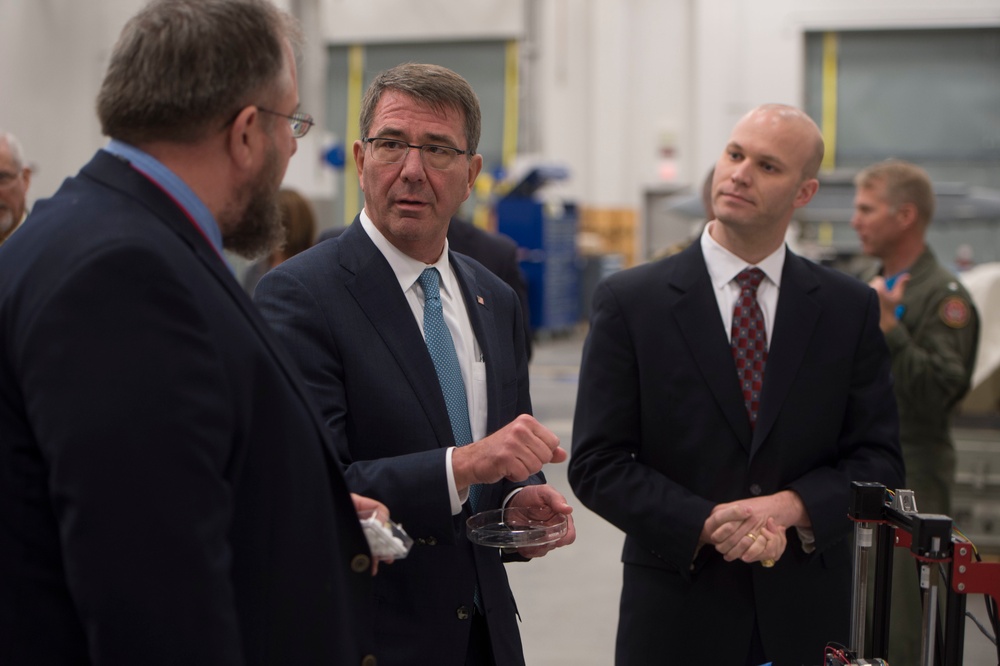 Secretary of defense visits Naval Air Weapons Station China Lake