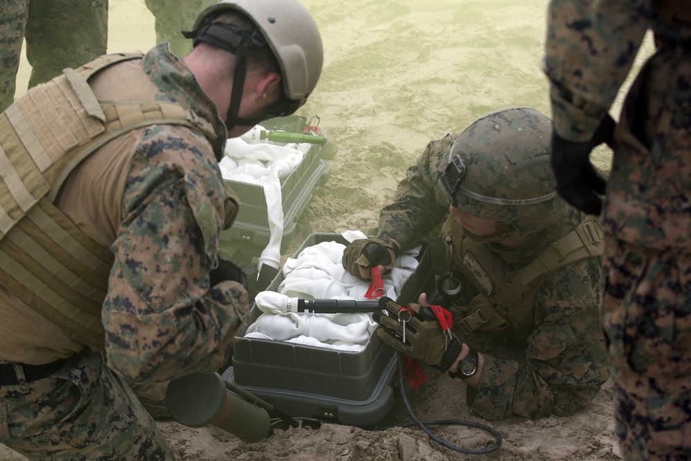 2nd CEB charges through Sapper Leader’s Course