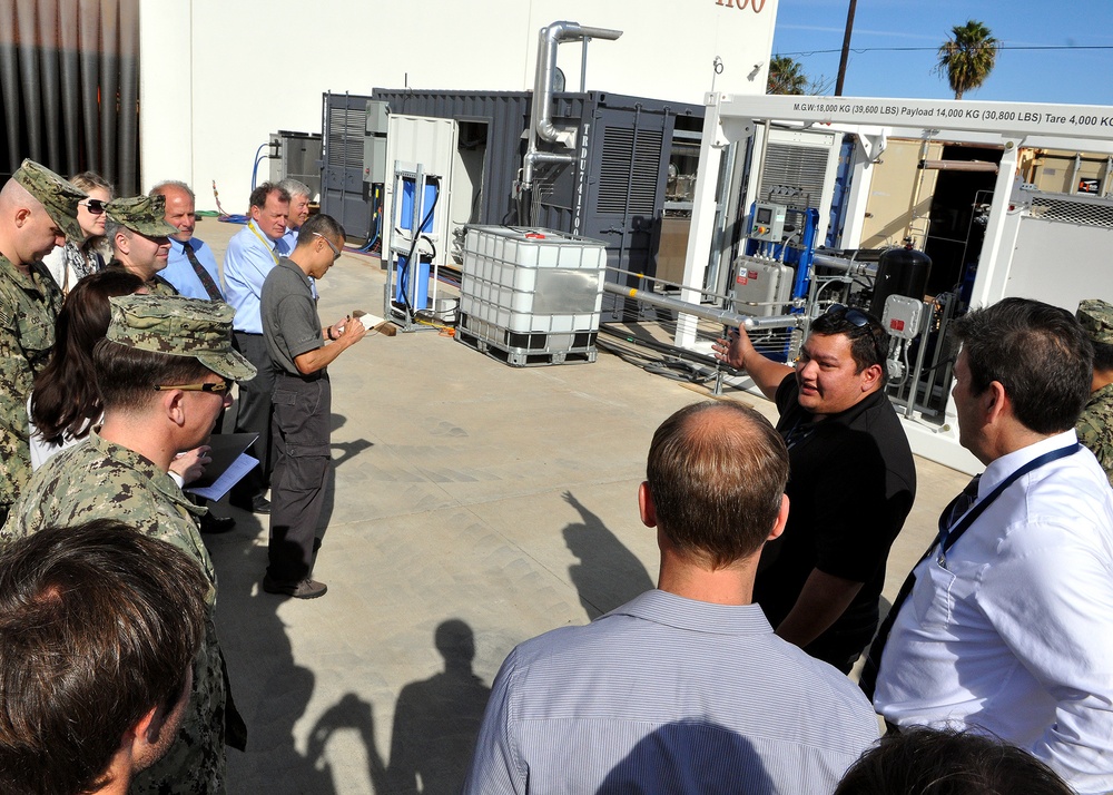 Reversible Solid Oxide Fuel Cell demonstrated at NAVFAC EXWC