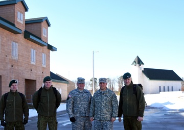 Lithuanians visit Fort Indiantown Gap training facilities