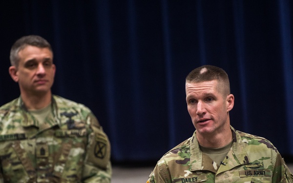 SMA reiterates importance of readiness, image during visit to Fort Drum