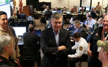 Commissioner Kerlikowske visits CBP Super Bowl Ops