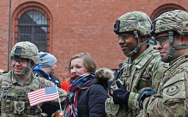 Torun welcomes artillery soldiers during Dragoon Shock