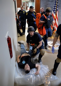 SPAWAR, San Diego law enforcement partner during Force Protection Exercise