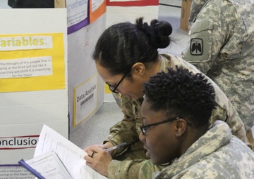 16th CAB soldiers judge elementary school science fair