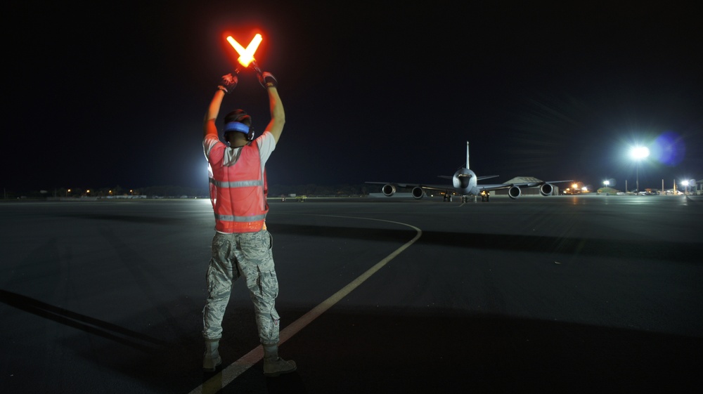 Hawaii Air National Guard tankers deploy to support Operation Inherent Resolve