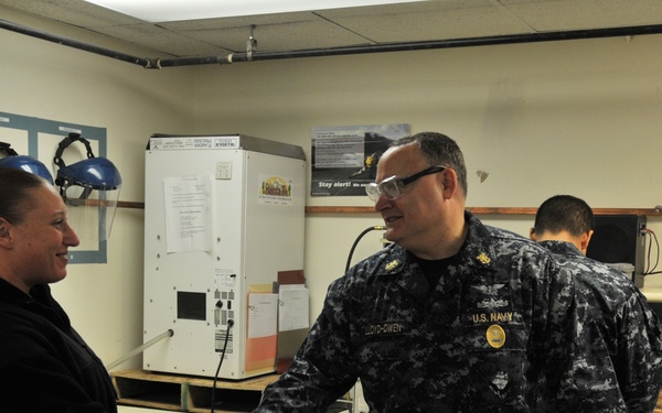 USS Abraham Lincoln tour of LIFAC, 2600 and Huntington Hall buildings