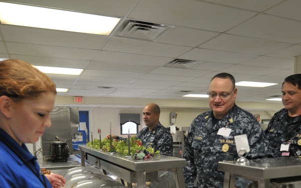 Force Master Chief William Lloyd-Owens visits USS Abraham Lincoln