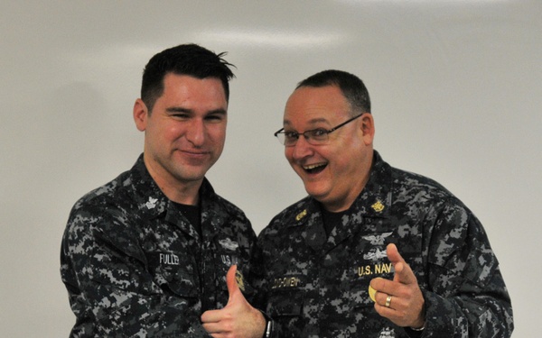 Force Master Chief William Lloyd-Owens visits USS Abraham Lincoln