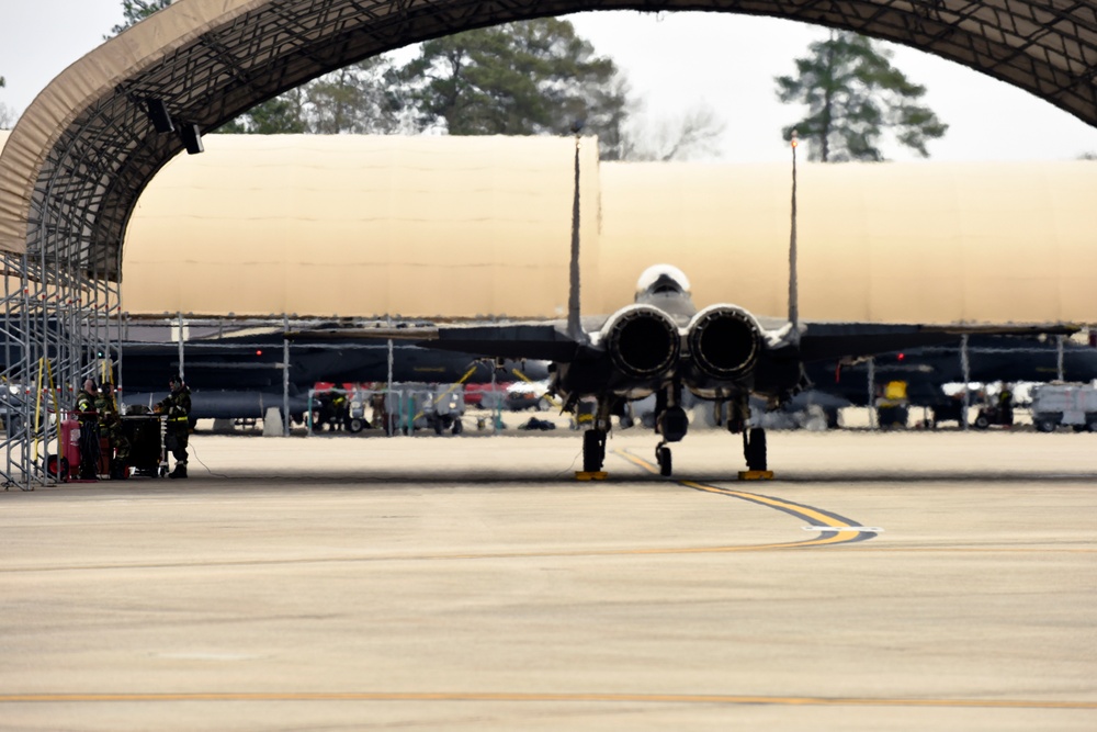 Seymour Johnson AFB conducts exercise CW 16-01