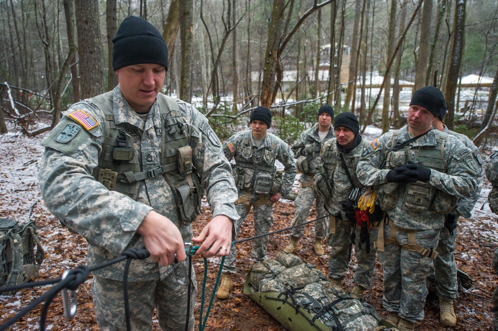 US Army military mountaineering instructor teaches students