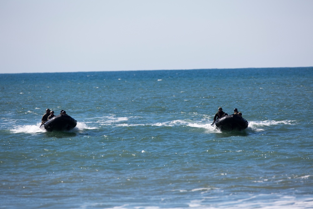 Exercise Iron Fist 2016: JGSDF Conducts Beach Raid Training on Camp Pendleton