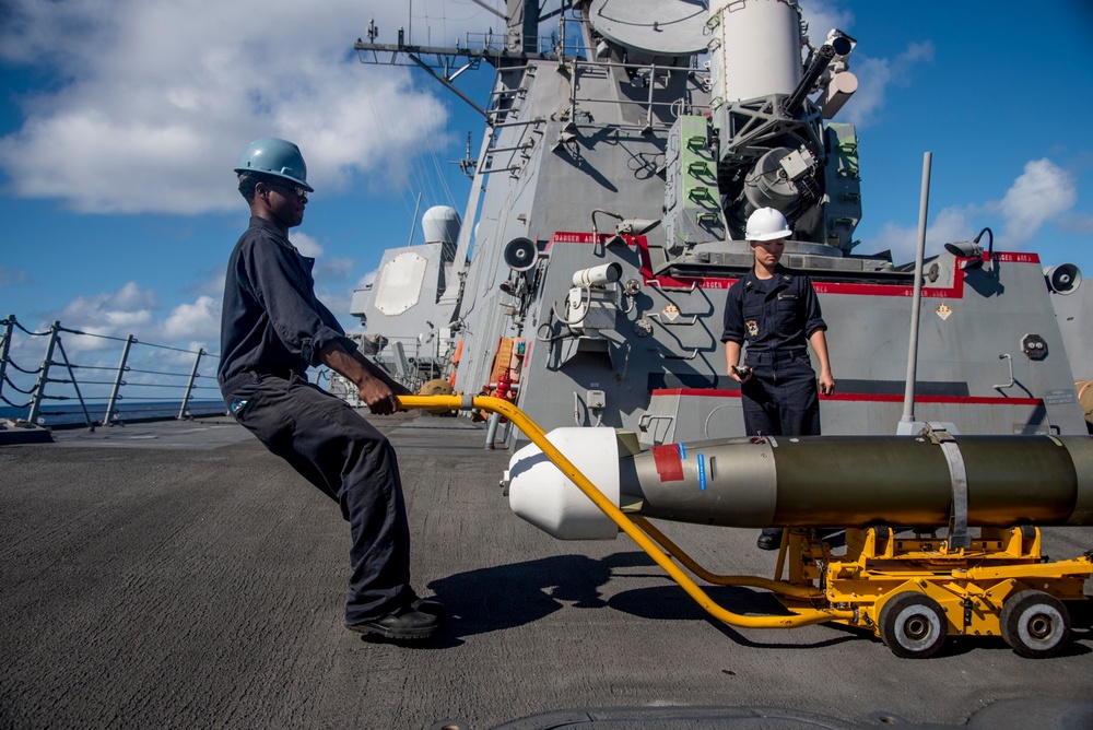 USS Chung-Hoon action