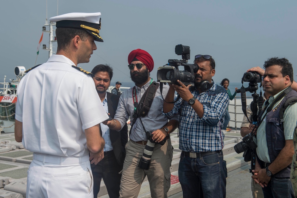 USS Antietam provides India media with tours during International Fleet Review
