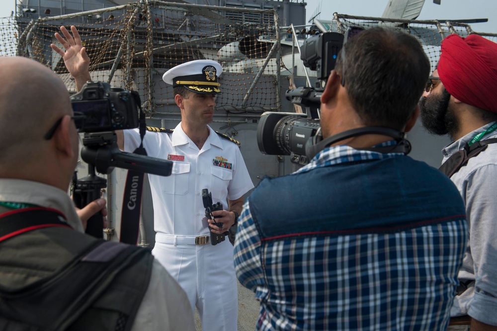 USS Antietam provides India media with tours during International Fleet Review