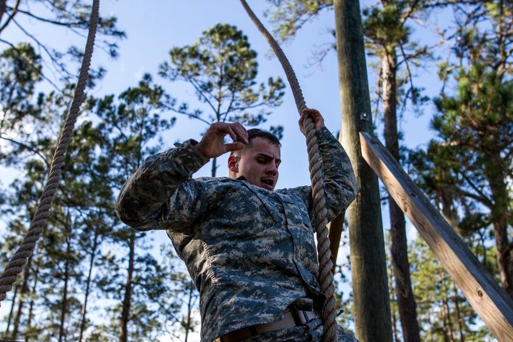 Military Police Best Warrior Competition: Obstacle Course