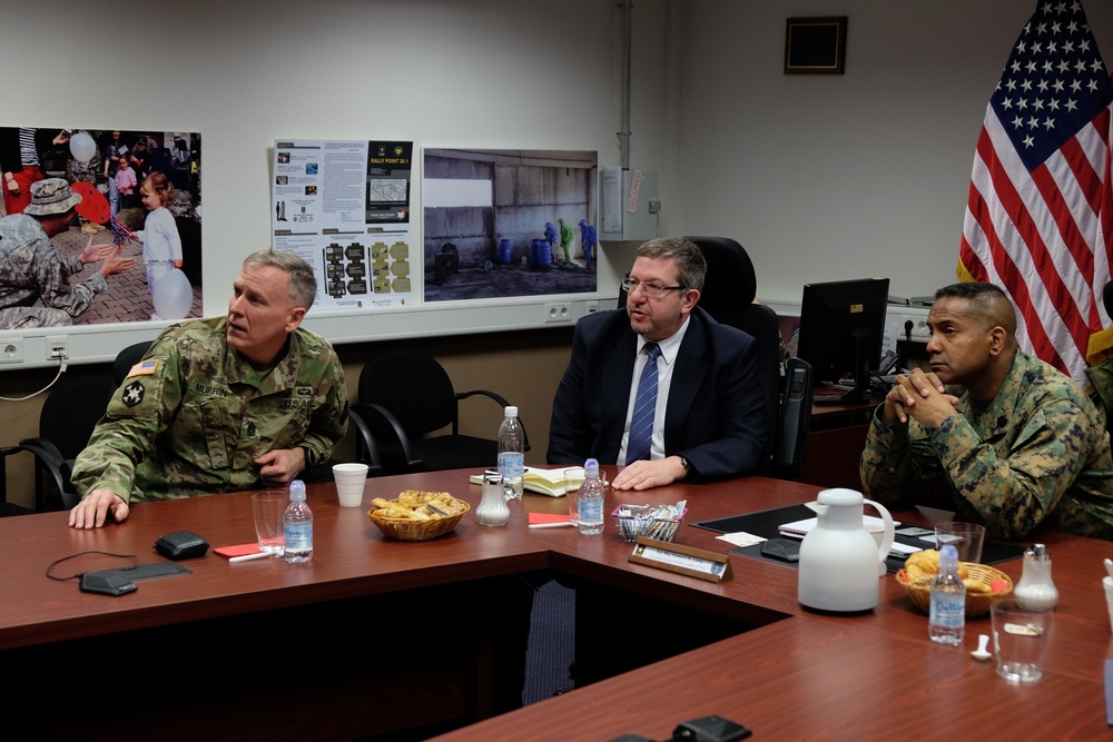 DTRA Command Senior Enlisted Leader visits 7th Mission Support Command
