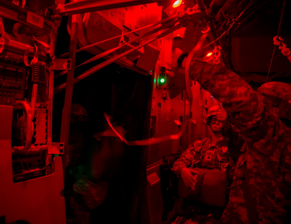 Army, Air Force participate in JOAX 16-5 Large Package Week