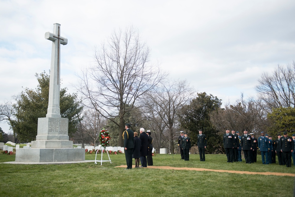Governor General of Canada lays a wreath at the Tomb of the Unknown Soldier and the Canadian Cross of Sacrifice at Arlington National Cemetery