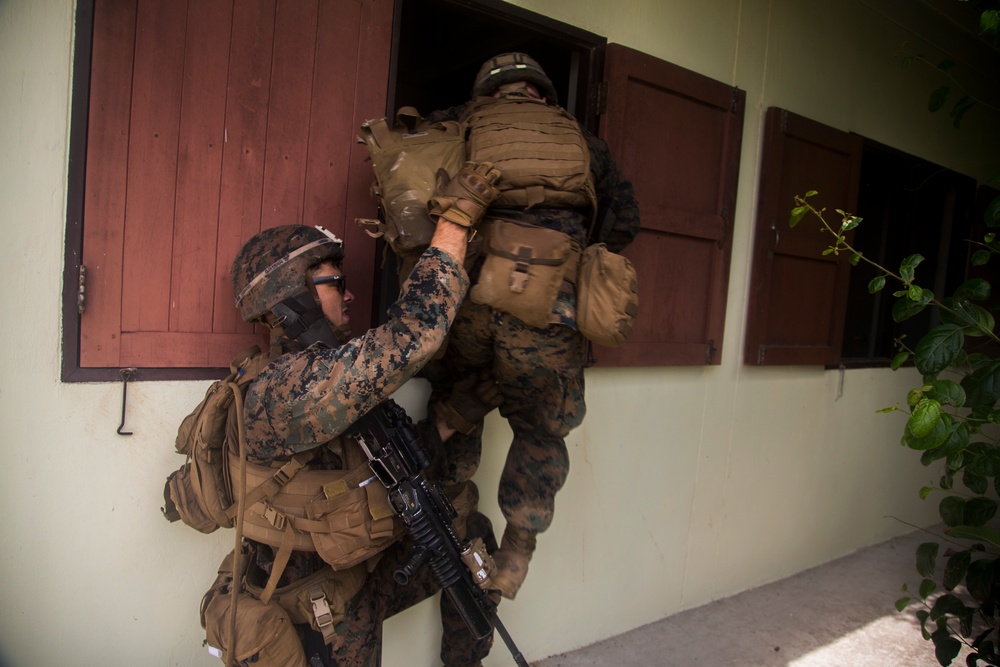 Thailand practice amphibious assault