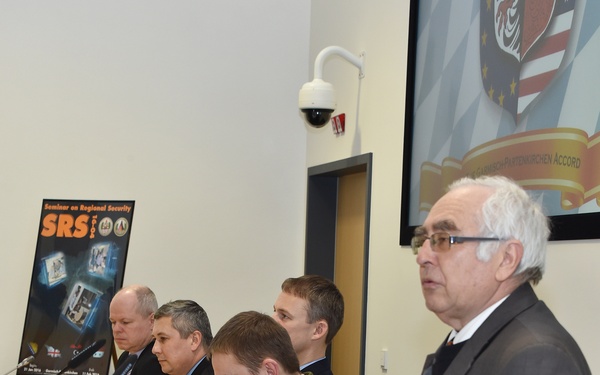 Seminar on Regional Security Studies examines Ukraine crisis