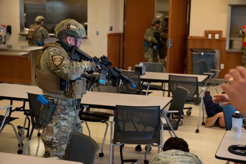 Sector Houston-Galveston participates in active-shooter exercise