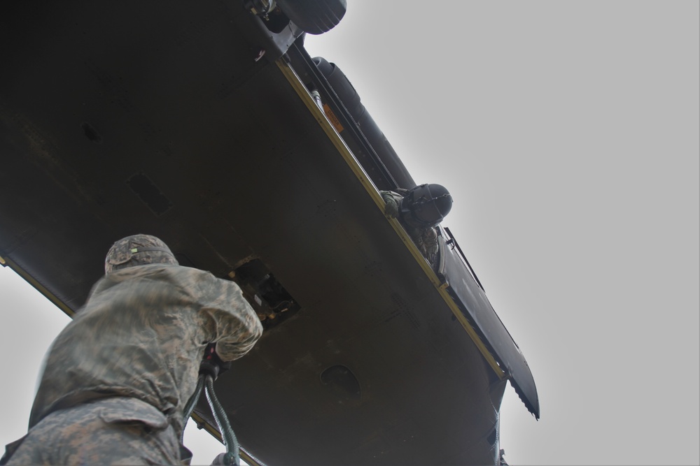 16th CAB conducts sling load, air assault training