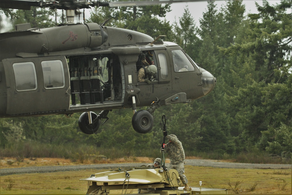 16th CAB conducts sling load, air assault training